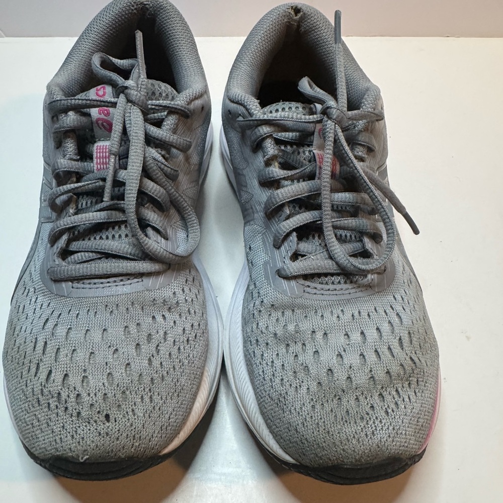Womens Asics Gel Excite 7 Size 7.5 Running Shoes